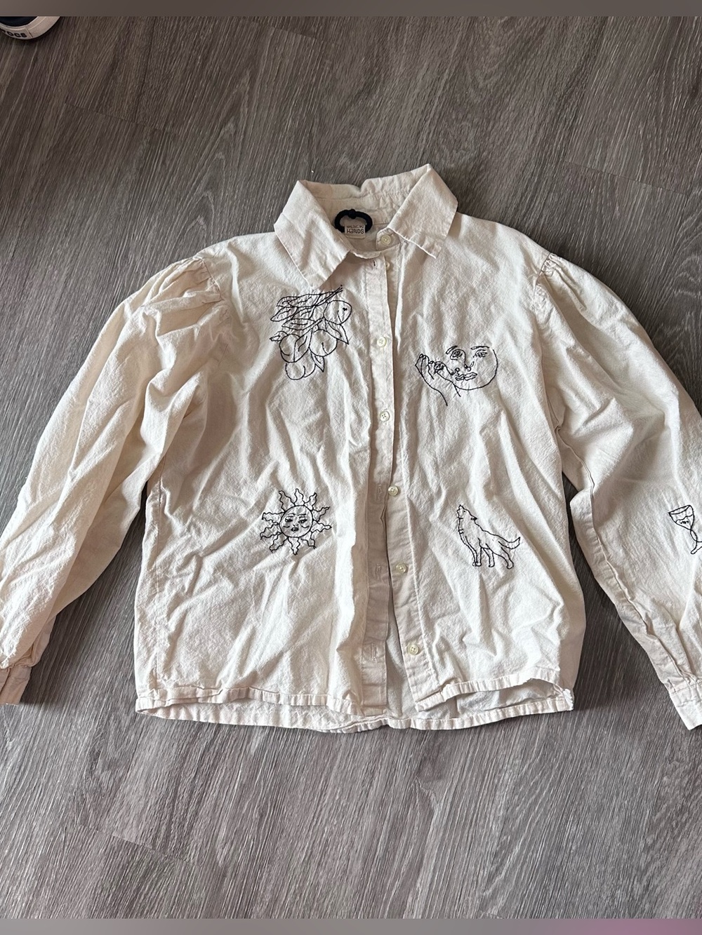 Hand embroidered Oversized beige shirt with puff sleeves made by SlowHands